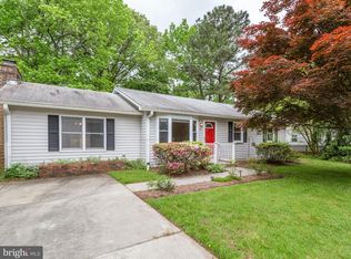 41 Claiborne Rd, Edgewater, MD 21037