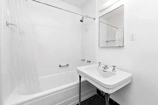 Sold by Avalon Partners NY | media 17