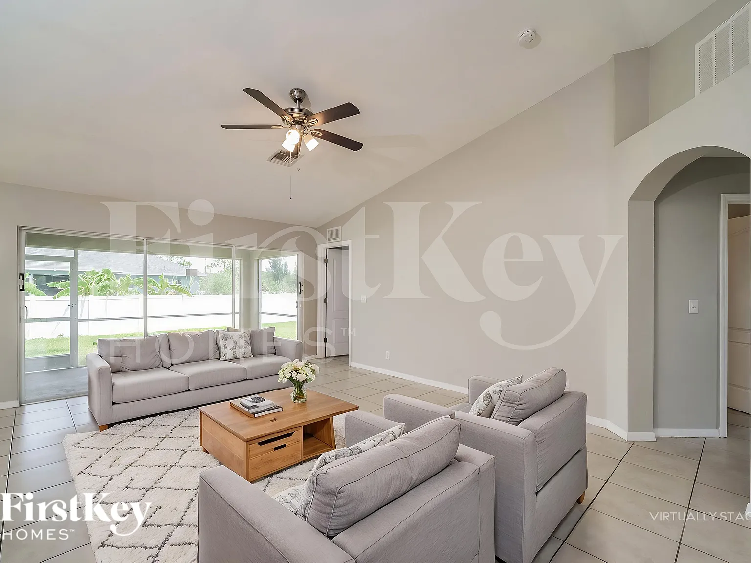 3 bed, 2.0 bath, 1458 sqft, $1,830 — Photo 4