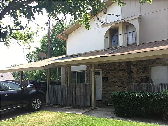 2nd image of 2657 Santa Barbara Dr