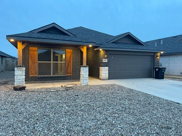 1334 Bourbon St, Odessa, TX 79765