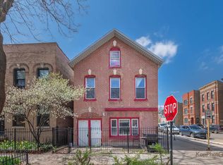 958 N Honore St, Chicago, IL 60622