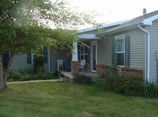 815 S Circle Dr, Flora, IN 46929