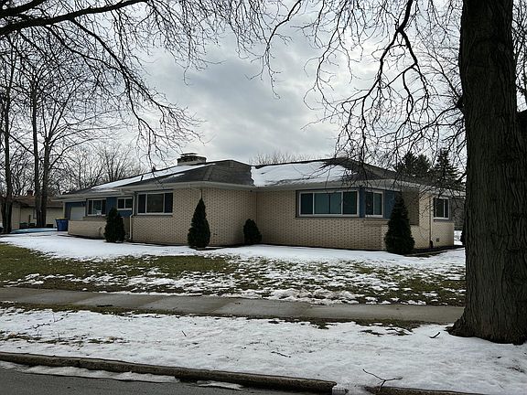 2nd image of 2936 Mulford Dr SE