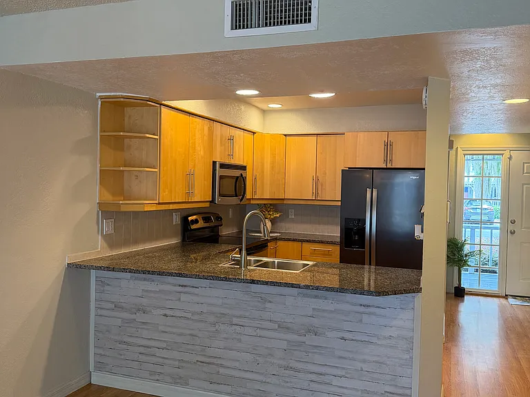 1288 Cypress Cove Ct — Photo 9