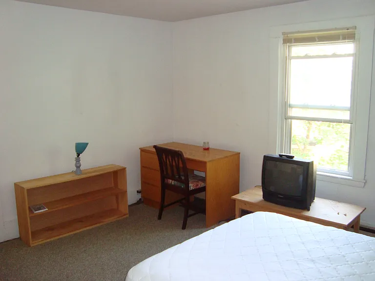 6 Worcester St #1 — Photo 4