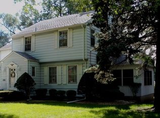 1220 Glenwood Ave, Joliet, IL 60435
