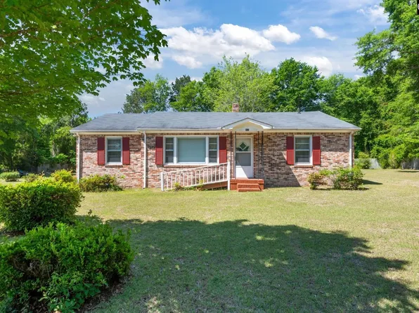 711 Saint Paul Rd, Camden, SC 29020