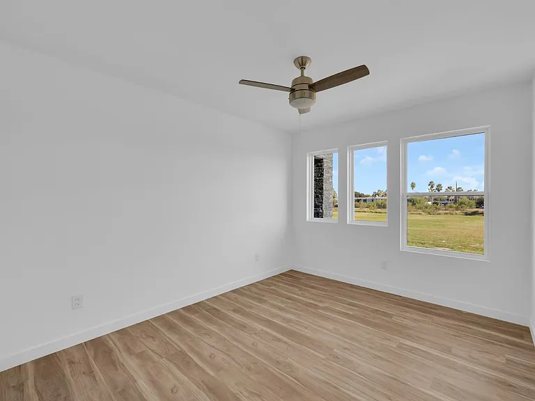 Terrafina Apartments — Photo 10
