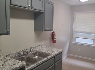 127 Mellow Dr, Charlotte, NC 28213