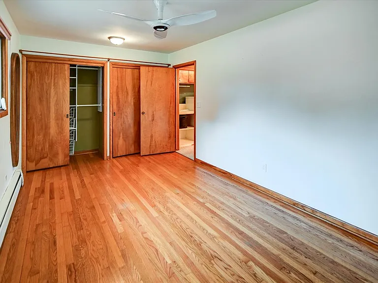 4746 Lafayette Dr — Photo 55