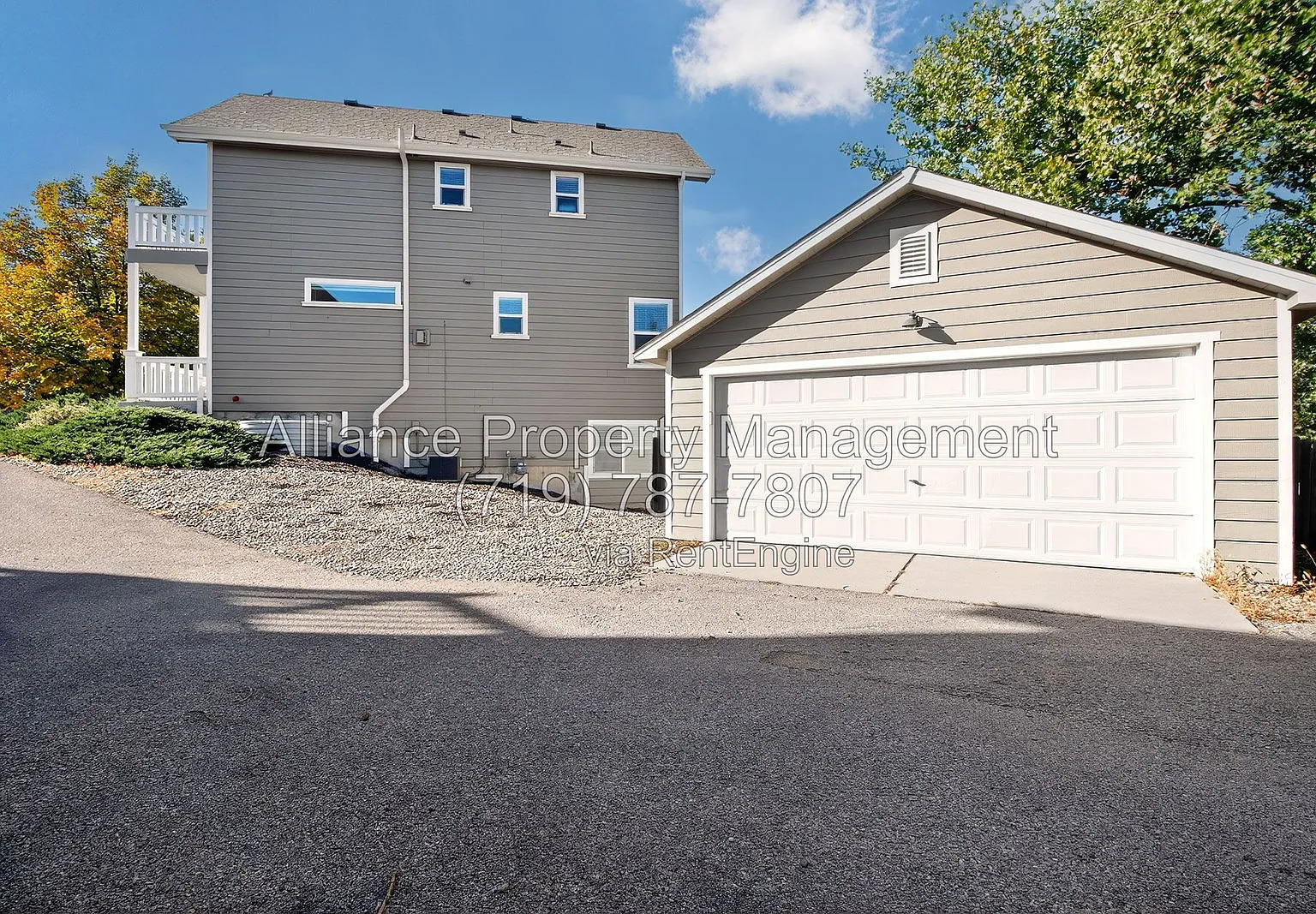 4 bed, 3.5 bath, 2040 sqft, $2,195 — Photo 3