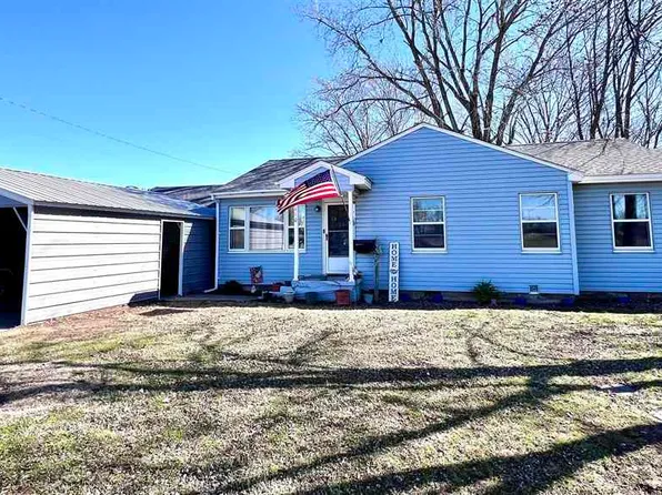 1110 N Main St, Tonkawa, OK 74653