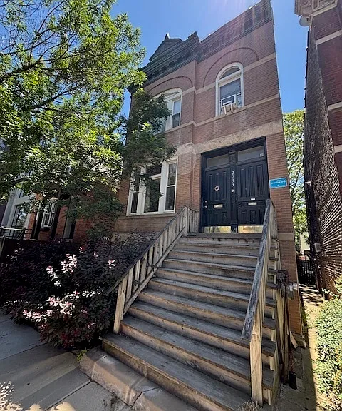 2233 W Armitage Ave #1 — Photo 1