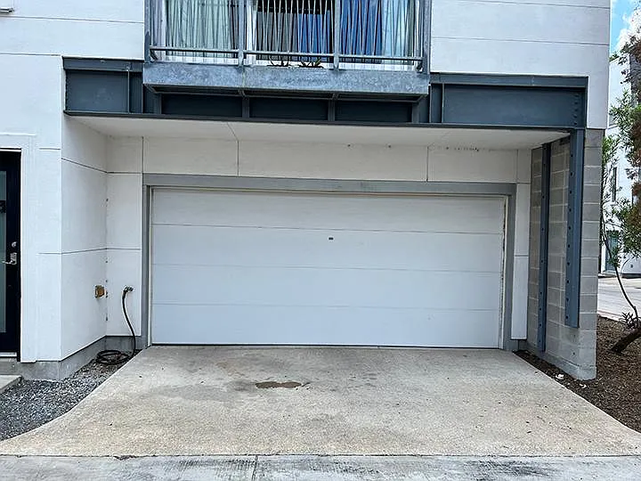 4801 S Congress Ave #J1 — Photo 17