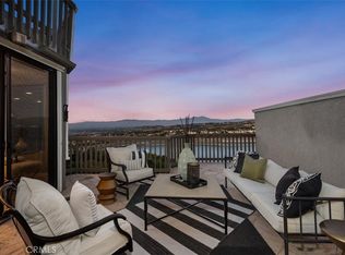 26 Coventry #25, Newport Beach, CA