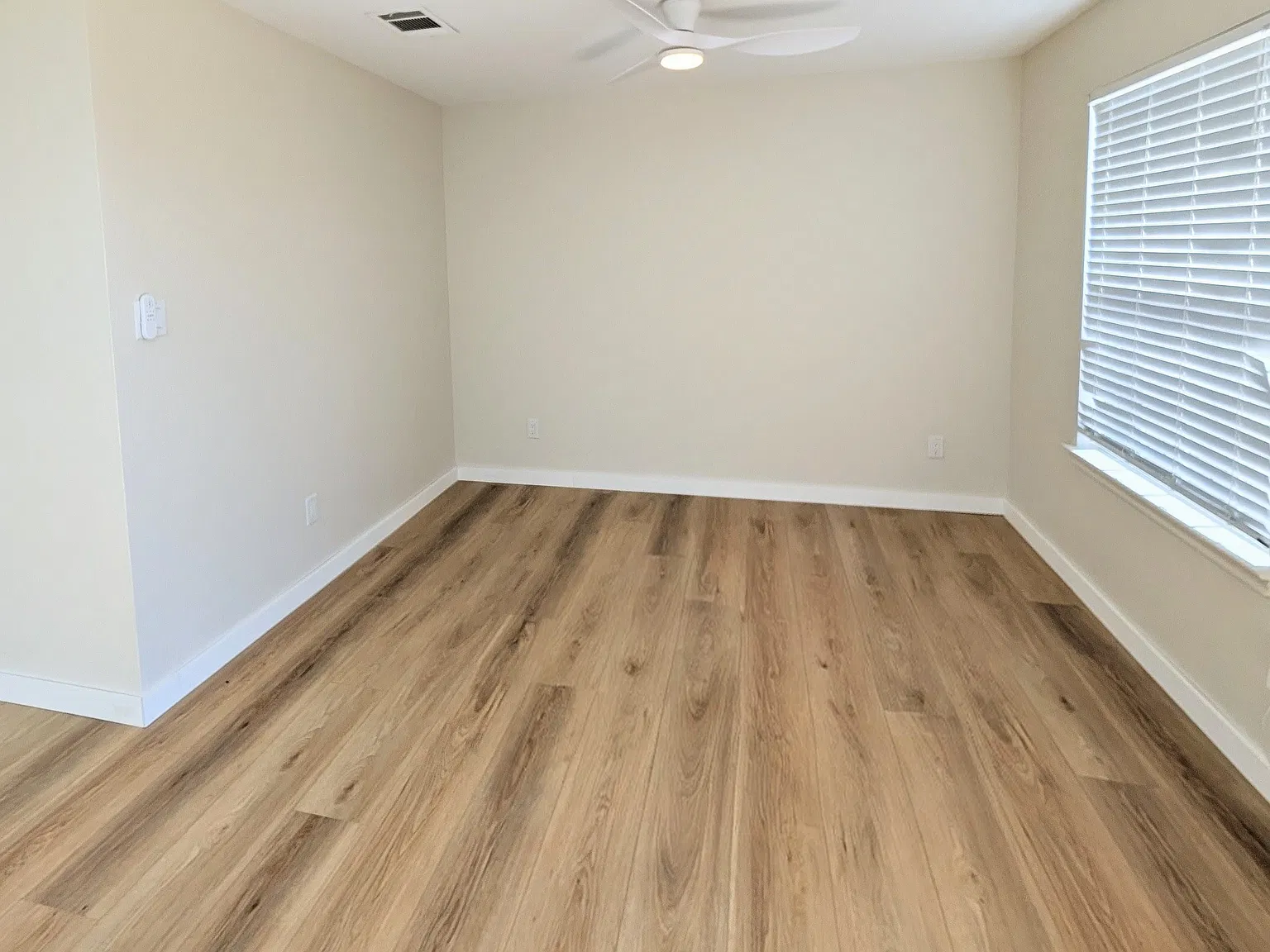 222 Phillips St — Photo 3