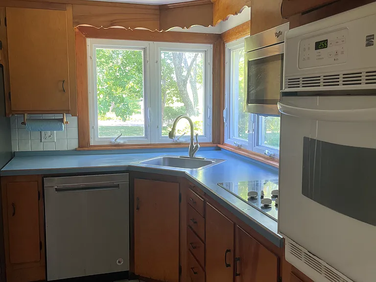 141 Herring Pond Rd — Photo 5