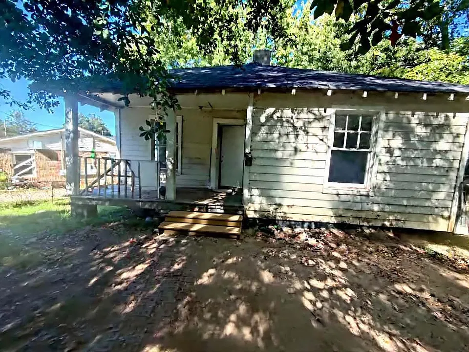 302 Osceola St