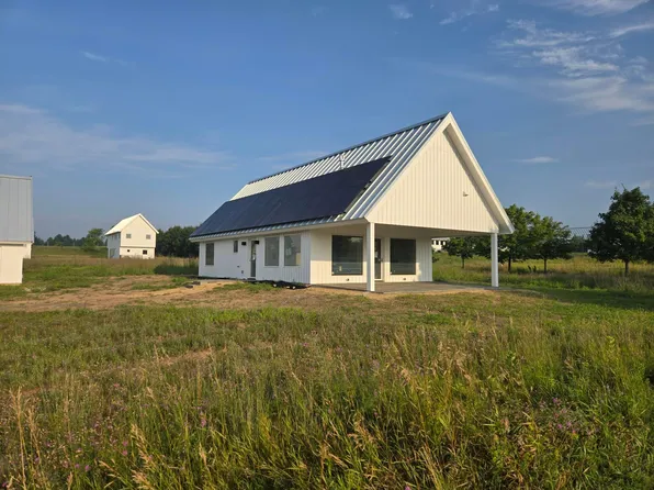 122 Osprey Ln, Marine On Saint Croix, MN 55047