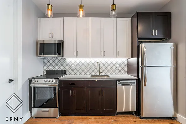 Rented by ERNY LLC | media 5