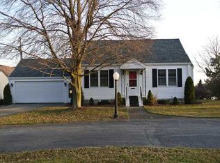 10544 Jefferson Rd, Osceola, IN 46561