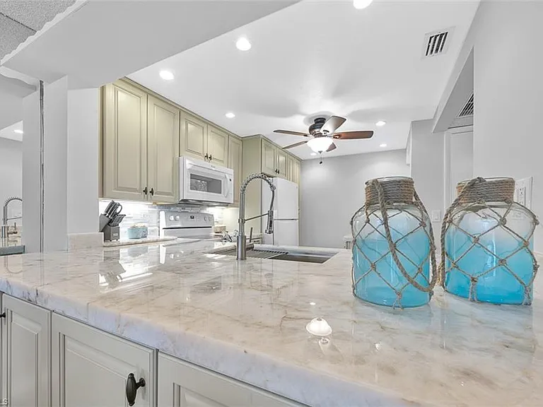 1083 Forest Lakes Dr #207 — Photo 1