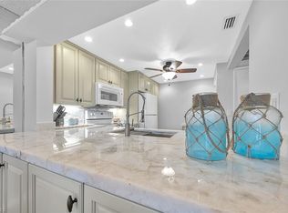 1083 Forest Lakes Dr APT 207, Naples, FL 34105