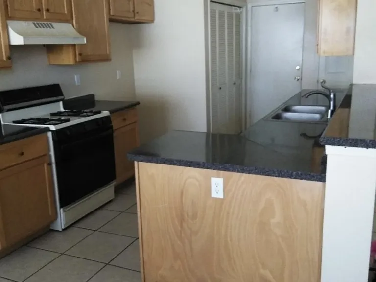 12073 El Greco Cir — Photo 12