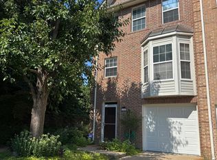 110 Lakeview Ct, Stafford, VA 22554