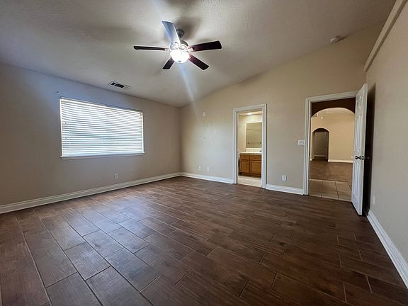 4th image of 14070 Mohawk Rd