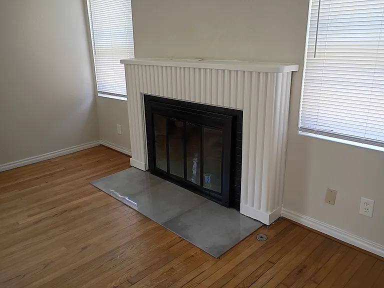 6259 Ellsworth Ave — Photo 1