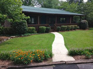 203 Little Ln, Seneca, SC 29672