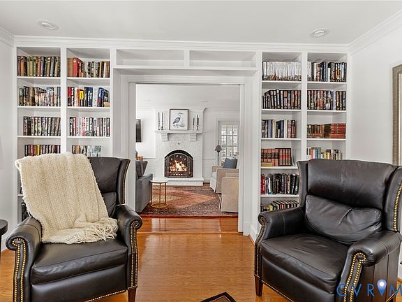 5th image of 1906 Hickoryridge Rd