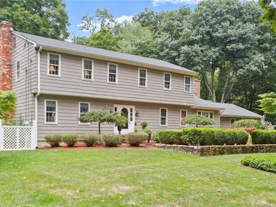 2745 Burr St, Fairfield, CT, 06824