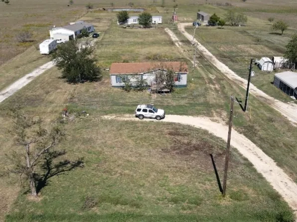 4873 Southmayd Rd, Collinsville, TX 76233