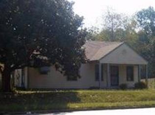 972 S Highland St, Memphis, TN 38111