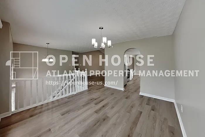 170 Sterling Dr — Photo 7