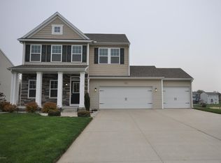 9340 Windward Dr, West Olive, MI 49460