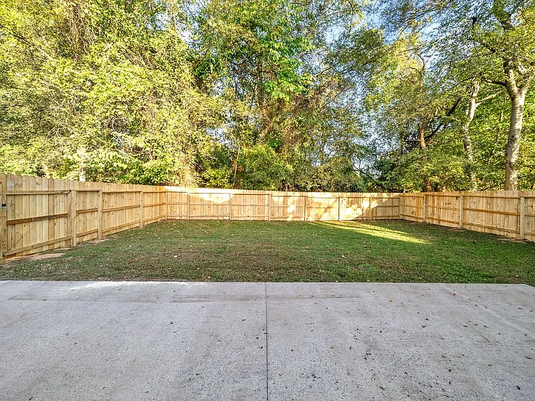 2845 Teakwood Dr — Photo 29
