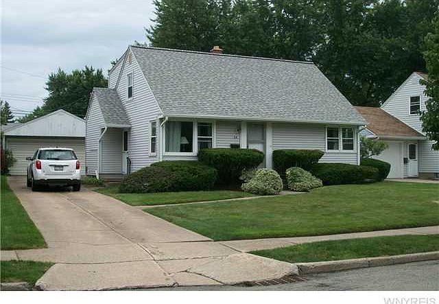 1st image of 44 Mayfair Ln
