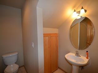 222 41st Ct APT 1, Washougal, WA 98671