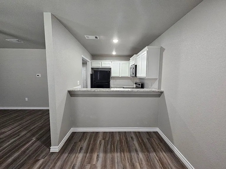 230 N Mary Jo Dr #A/B — Photo 9