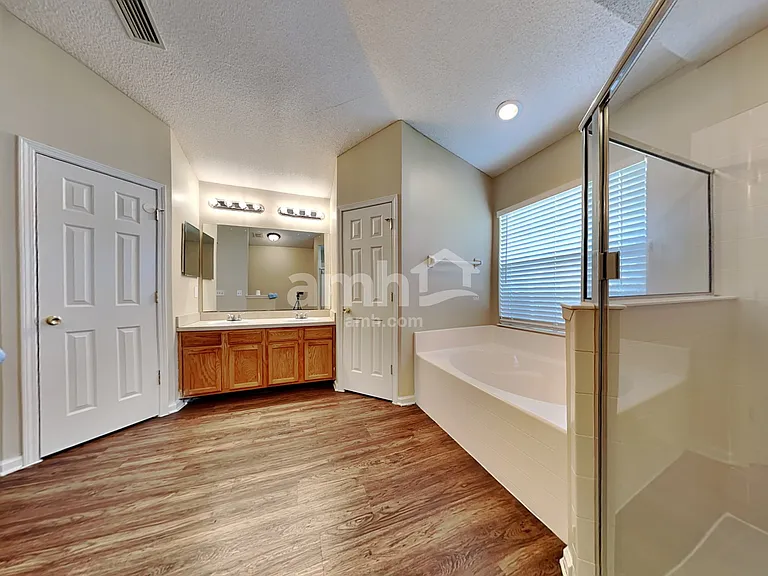 11418 Deep Springs Dr S — Photo 13