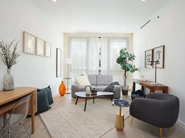 373 Palmetto Street image 7 of 14