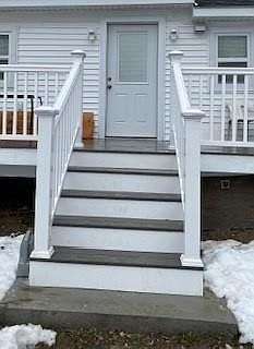 1st image of 267 Robinson Avenue