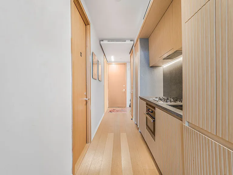 565 Broome St #S8B — Photo 5