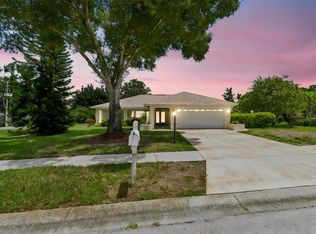 1591 Longford Dr, Palm Harbor, FL 34684