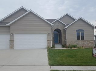 7379 Rachel Rd, Lincoln, NE 68516