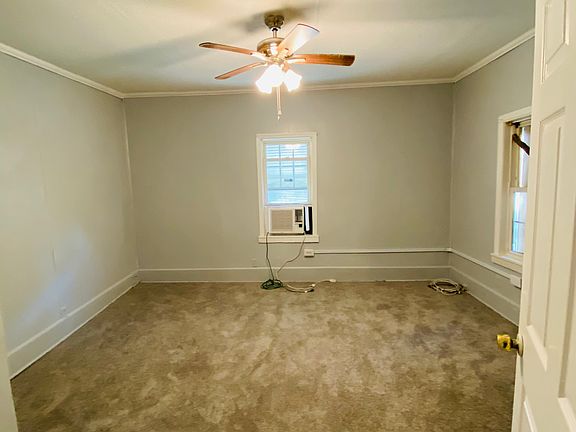 3rd image of 476 Sunnyside St